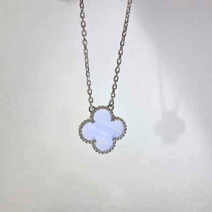 [Noble Aura jewelry]CLOVER 15MM BLUE CHALCEDONY NECKLACE SILVER