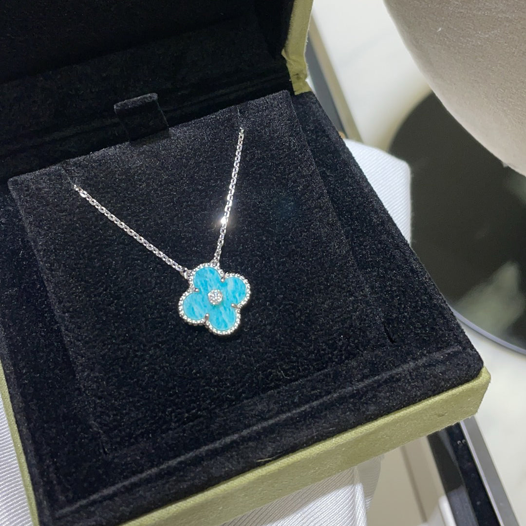 [Noble Aura jewelry]CLOVER 15MM DIAMOND SVRES PORCELAIN  NECKLACE SILVER