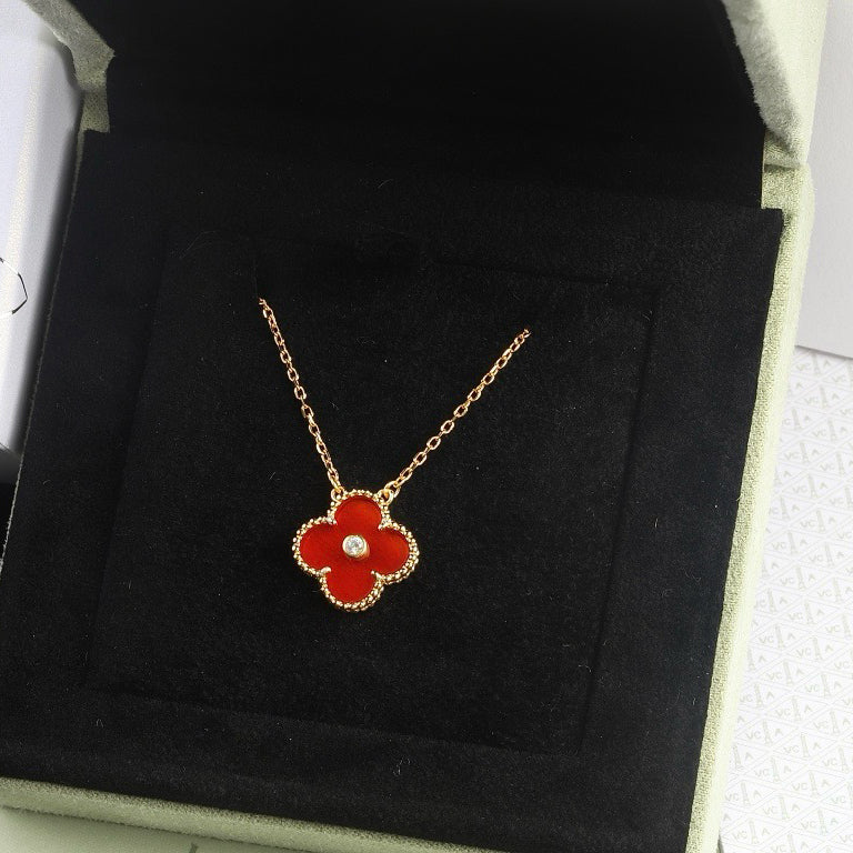 [Noble Aura jewelry]CLOVER 15MM DIAMOND CARNELIAN NECKLACE