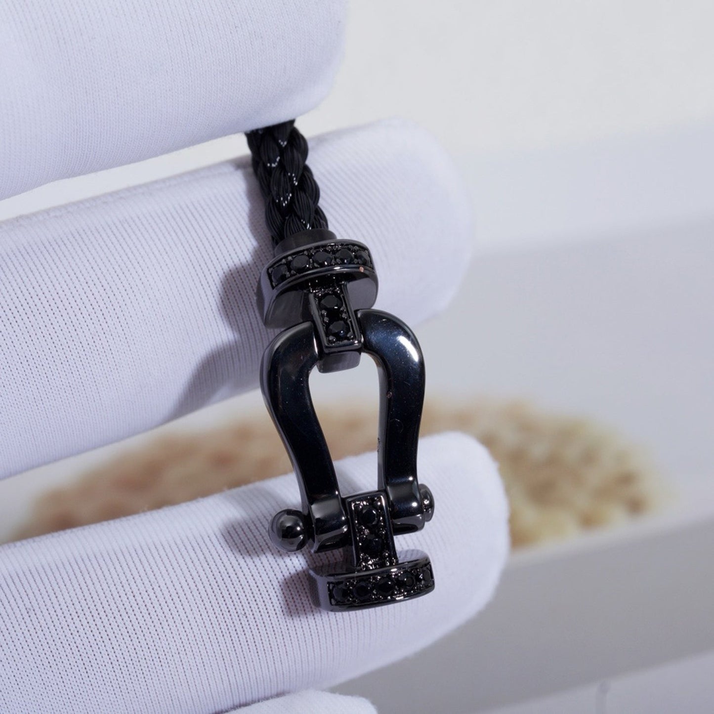 [Noble Aura jewelry]FORCE LARGE SERIES HORSESHOE BLACK SAMURAI BRACELET