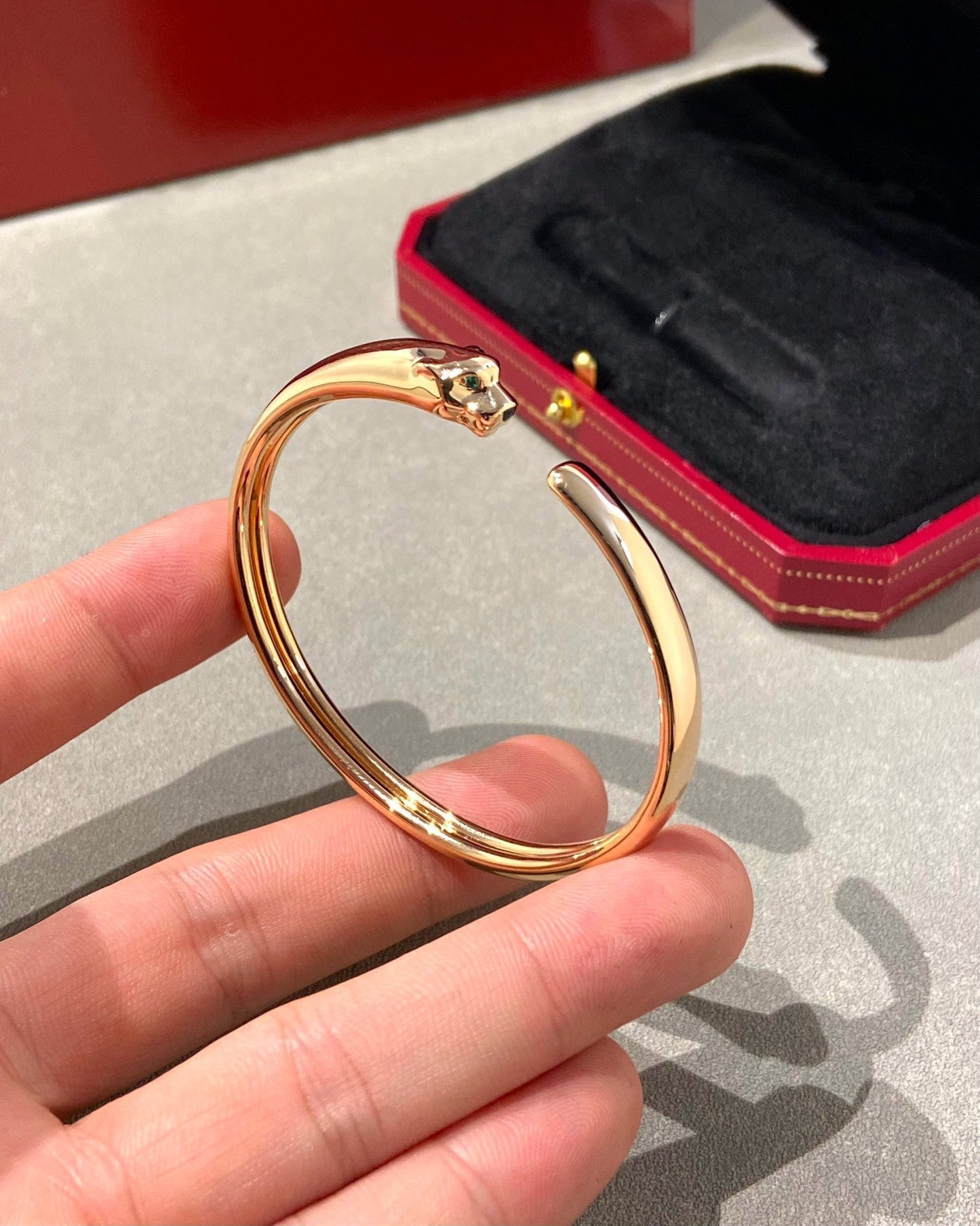 [Noble Aura jewelry]PANTHERE OPEN BRACELET