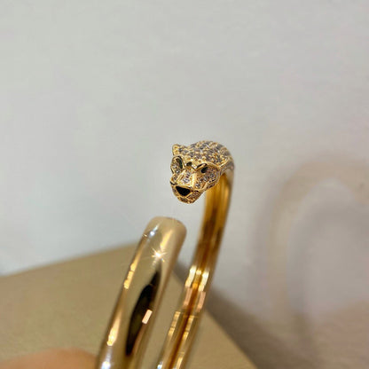 [Noble Aura jewelry]PANTHERE HALF DIAMOND OPEN BRACELET