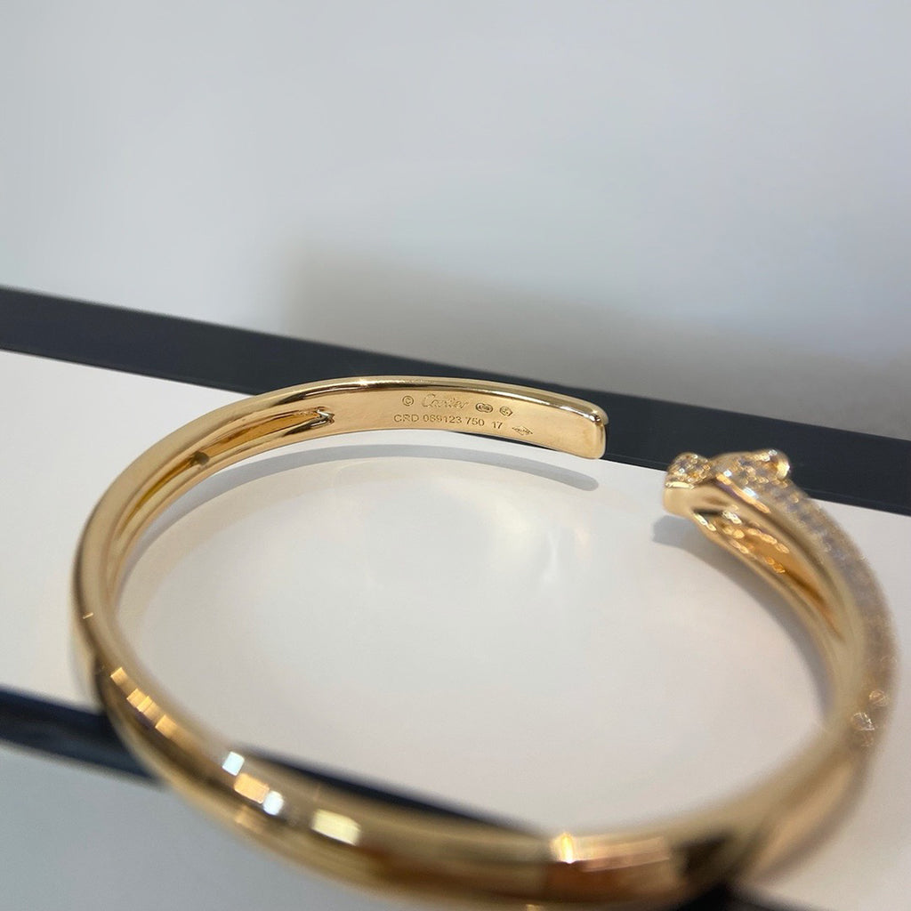 [Noble Aura jewelry]PANTHERE HALF DIAMOND OPEN BRACELET