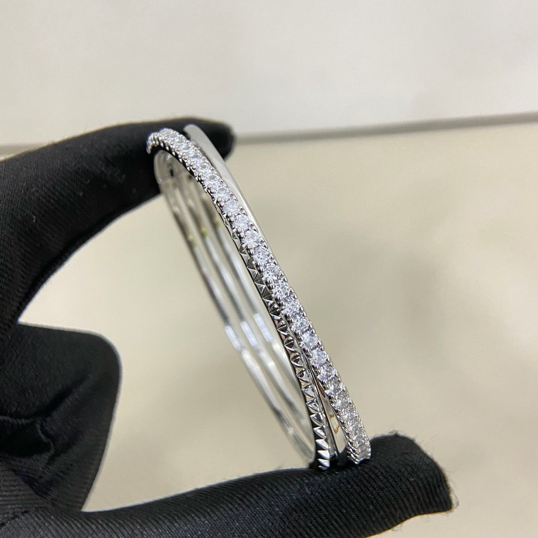 [Noble Aura jewelry]ETINCELLE HALF-PAVED DIAMOND BRACELET