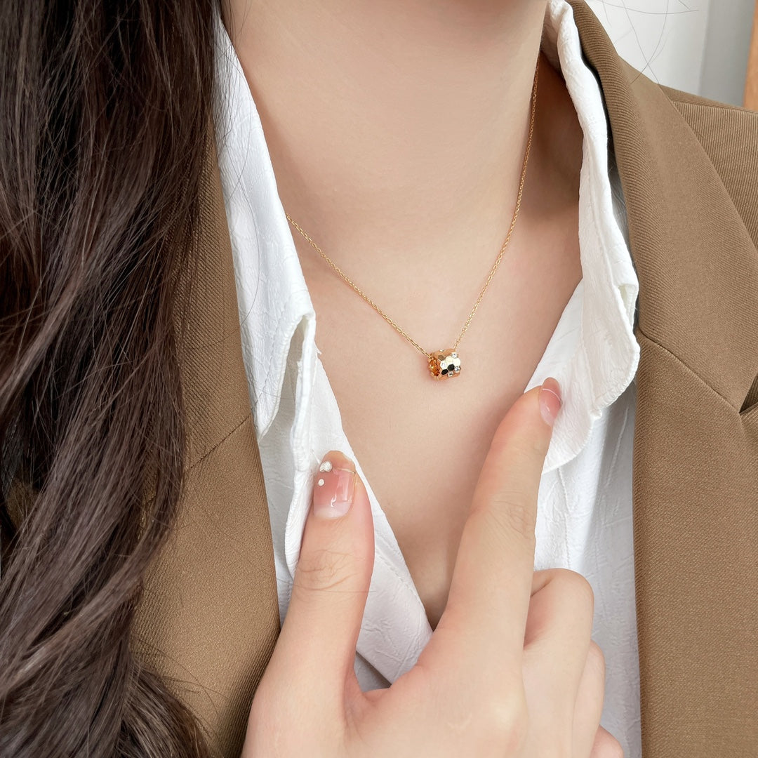 [Noble Aura jewelry]BEE MINI PEDANT DIAMOND NECKLACE