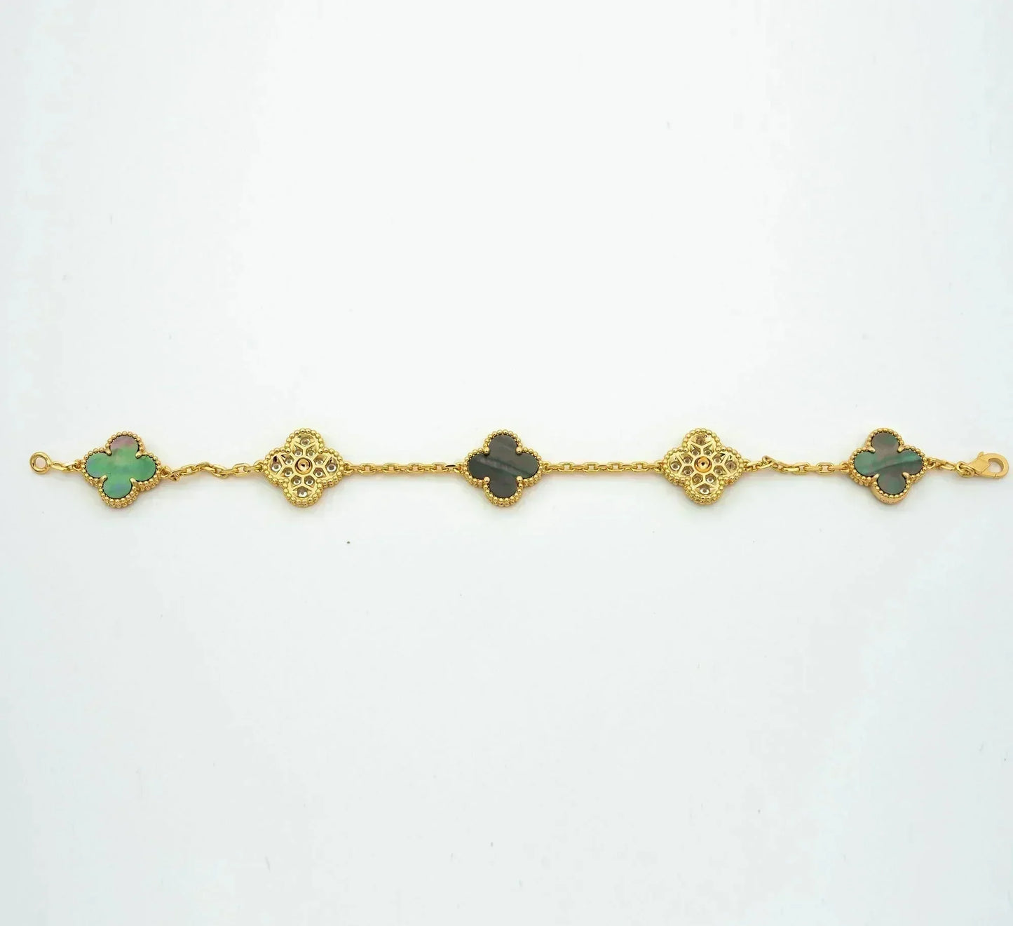 [Noble Aura jewelry]CLOVER 5 MOTIF GRAY MOP DIAMOND BRACELET