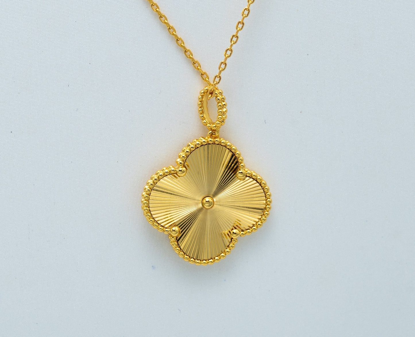 [Noble Aura jewelry]CLOVER 25MM PEDANT NECKLACE GOLD