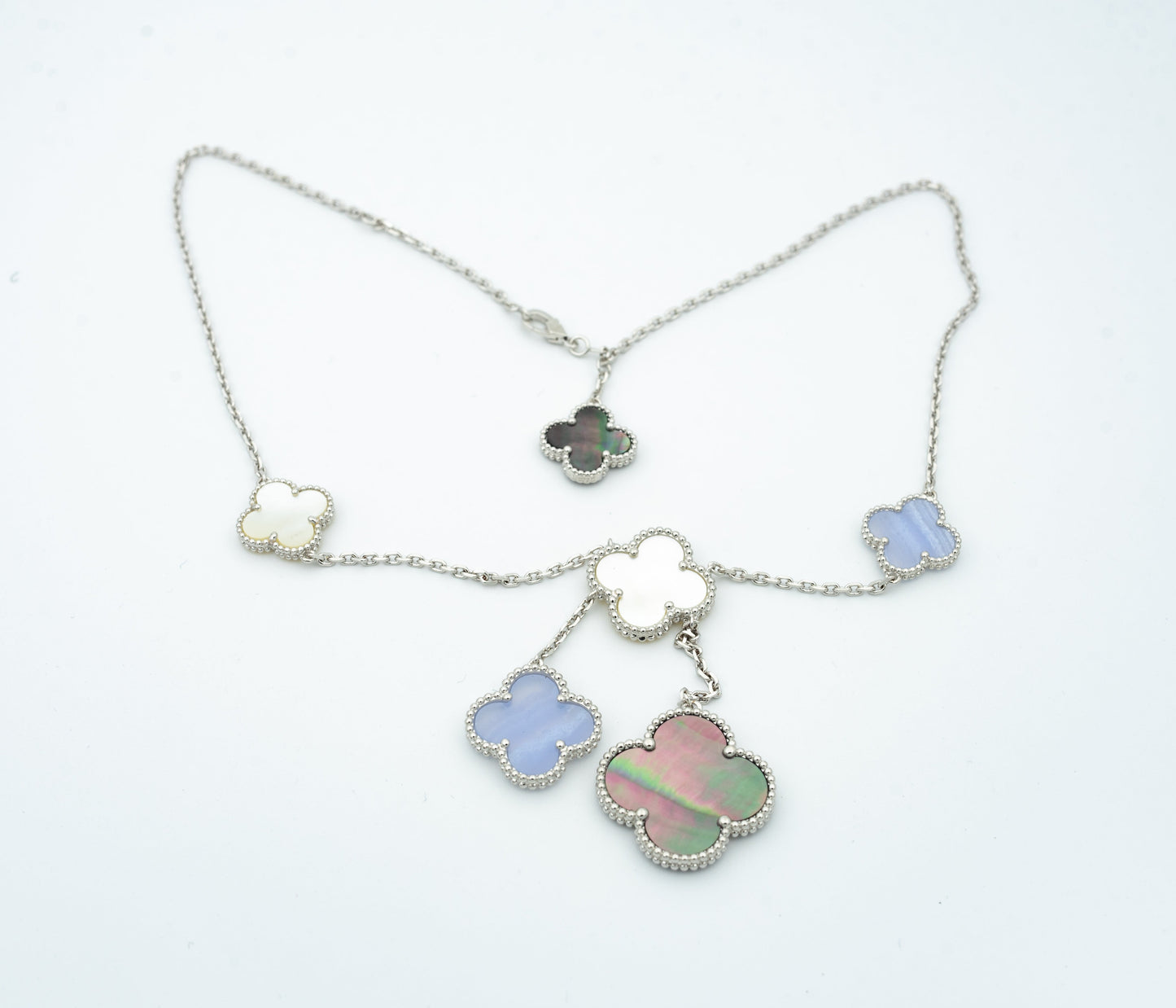 [Noble Aura jewelry]CLOVER MOP CHALCEDONY NECKLACE SILVER 6 MOTIF