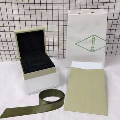 [Noble Aura jewelry]VA CLOVER BOX GIFT BAG