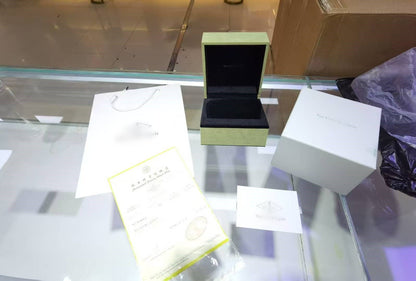[Noble Aura jewelry]VA CLOVER BOX GIFT BAG
