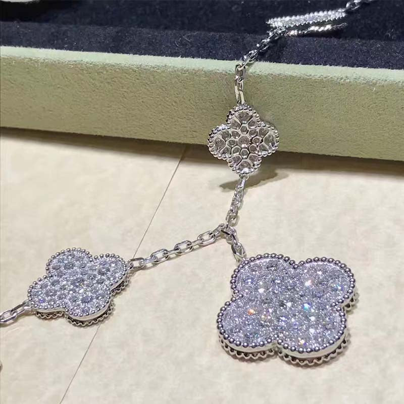 [Noble Aura jewelry]CLOVER 6 MOTIFS SILVER DIAMOND BRACELET