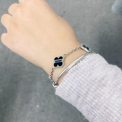 [Noble Aura jewelry] CLOVER 5 MOTIF PULSAR STONE BRACELET COLLECTION