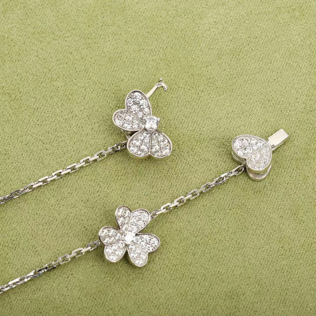 [Noble Aura jewelry]FRIVOLE SILVER 9 FLOWERS NECKLACE