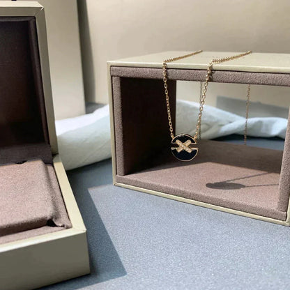 [Noble Aura jewelry]JEUX DE ROSE GOLD DIAMOND NECKLACE