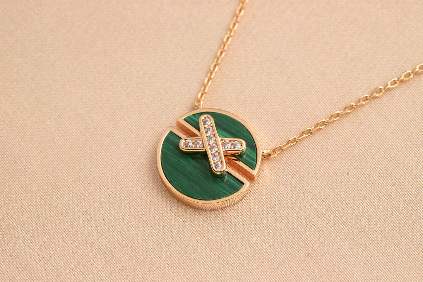 [Noble Aura jewelry]JEUX DE ROSE GOLD DIAMOND NECKLACE