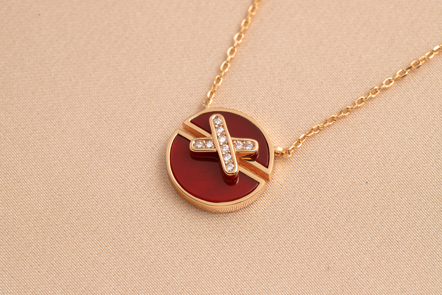 [Noble Aura jewelry]JEUX DE PINK GOLD DIAMOND NECKLACE