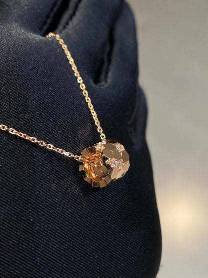 [Noble Aura jewelry]BEE LOVE DIAMOND NECKLACE