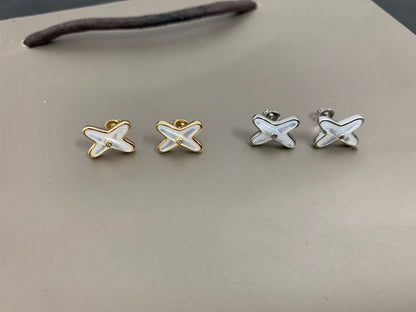 [Noble Aura jewelry]JEUX DE WHITE MOP SILVER DIAMOND EARRINGS