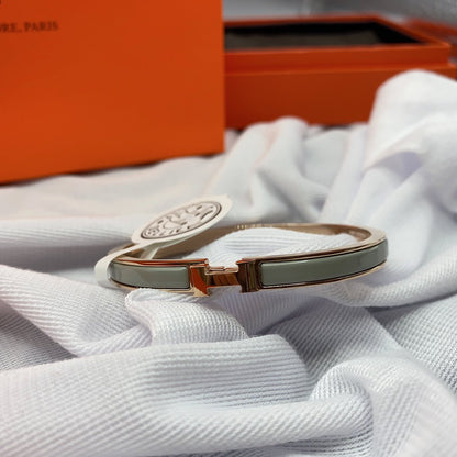 [Noble Aura jewelry]CLASSIC HM CLIC GREEN 8MM ENAMEL BRACELET