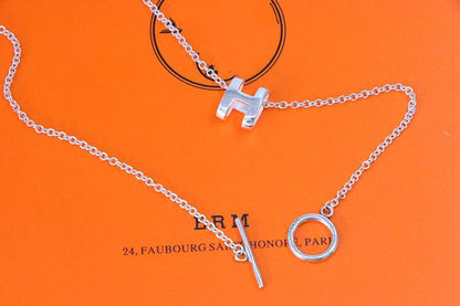 [Noble Aura jewelry]HM NECKLACE H LETTER OVAL SERIES