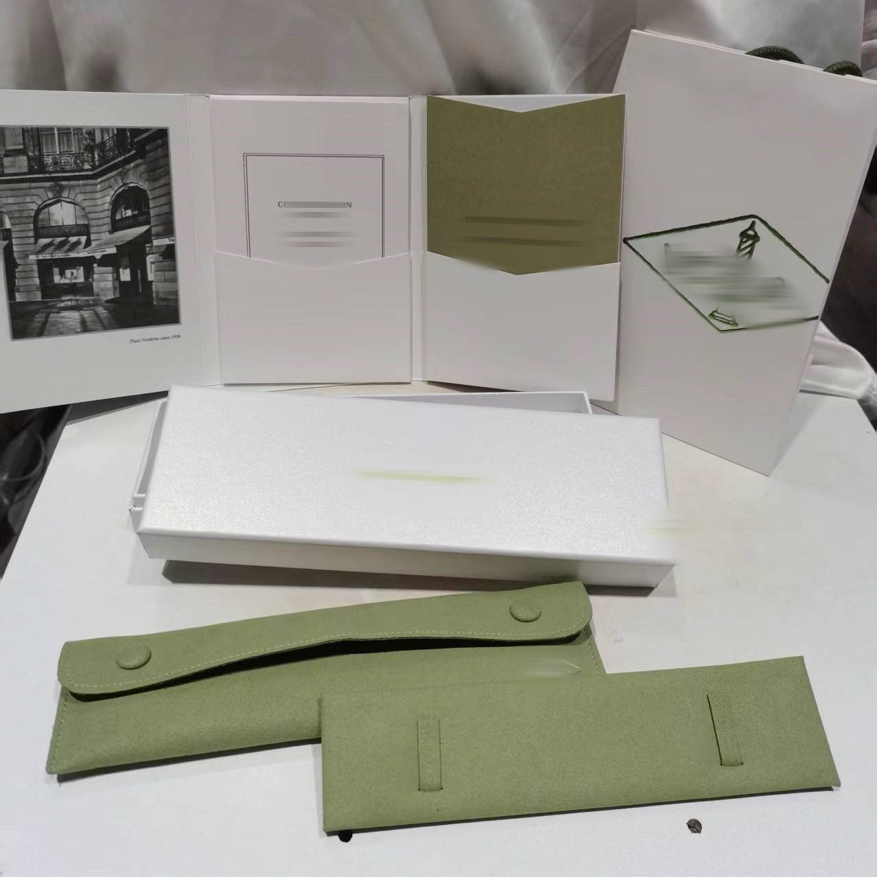 [Noble Aura jewelry]VA CLOVER BRACELET NECKLACE RING BOX GIFT BAG