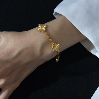 [Noble Aura jewelry]Clover Laser  Pulsar Stone 5-Motif & LOVE Diamond-Paved Bracelet Stack Set
