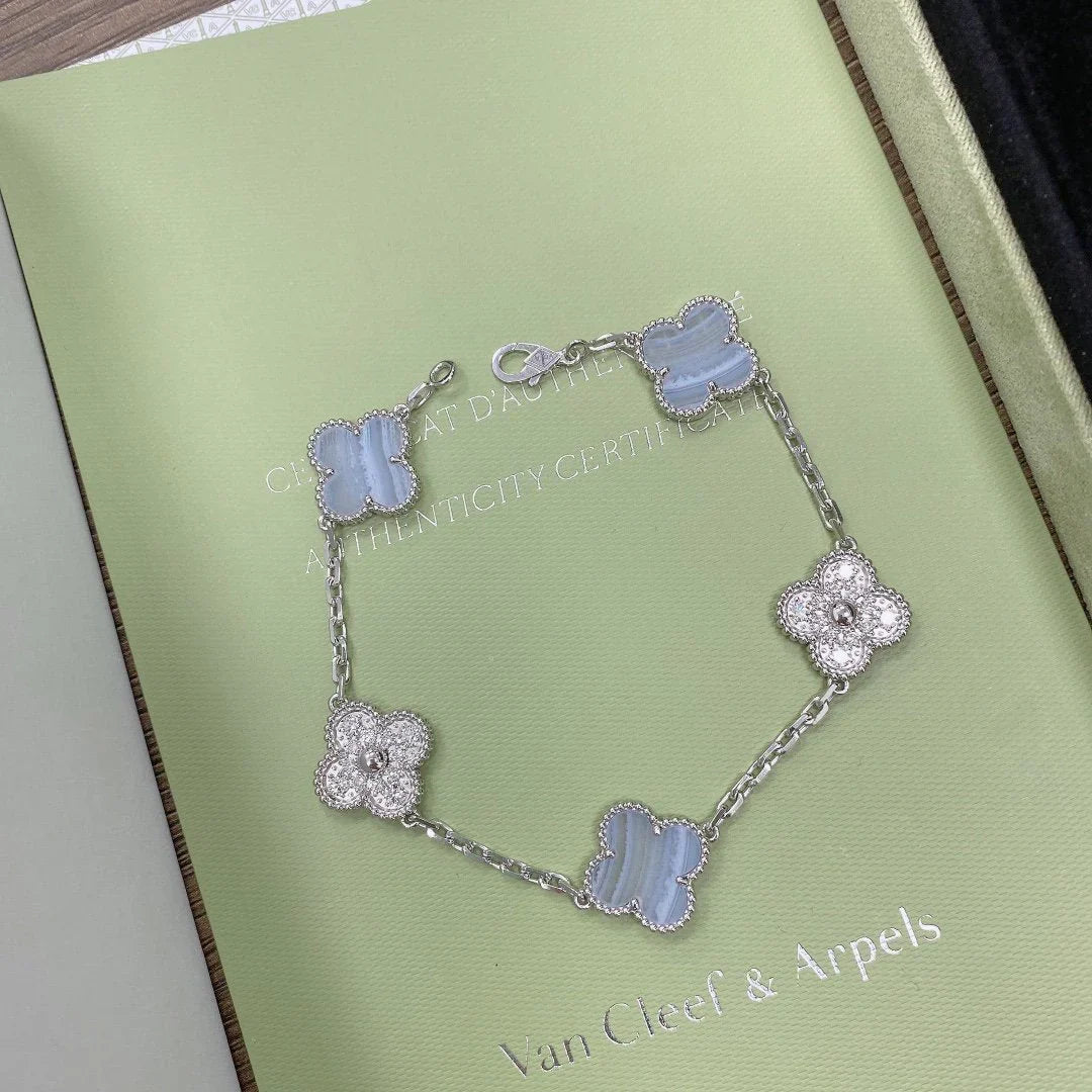 [Noble Aura jewelry] CLOVER 5 MOTIF PURPLE CHALCEDONY BRACELET COLLECTION