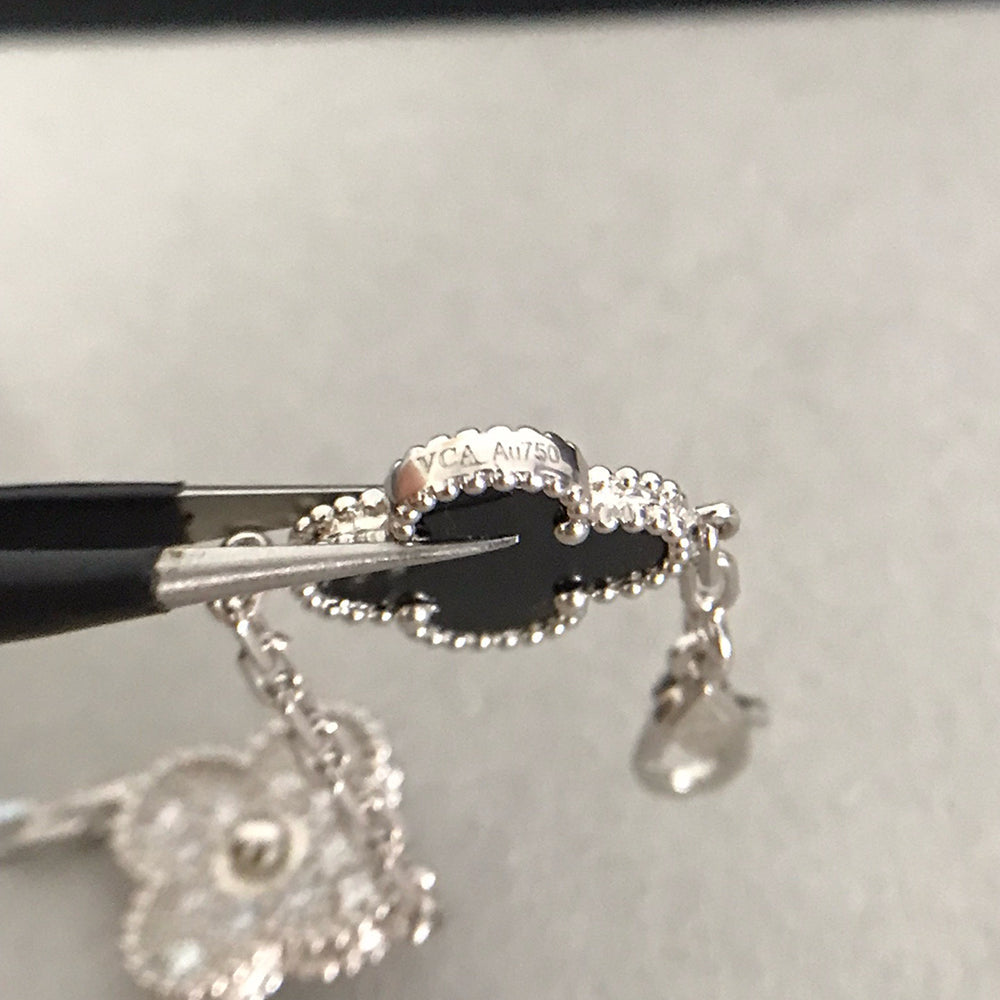 [Noble Aura jewelry] CLOVER 5 MOTIF ONYXS BRACELET COLLECTION