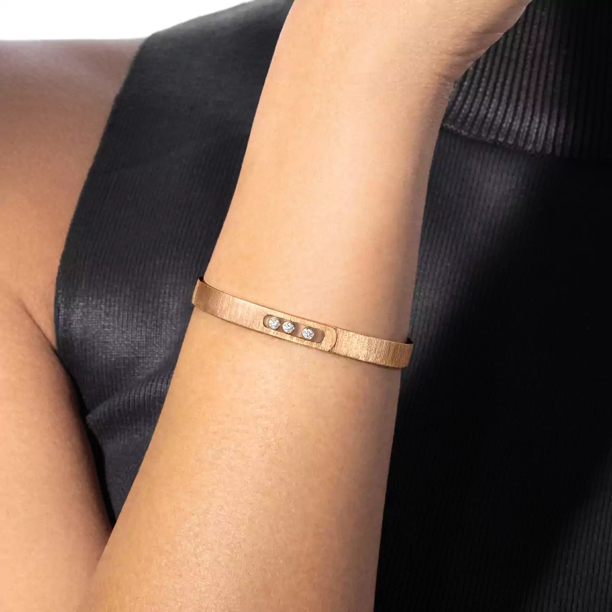 [Noble Aura jewelry]Move Noa Ciselé bangle