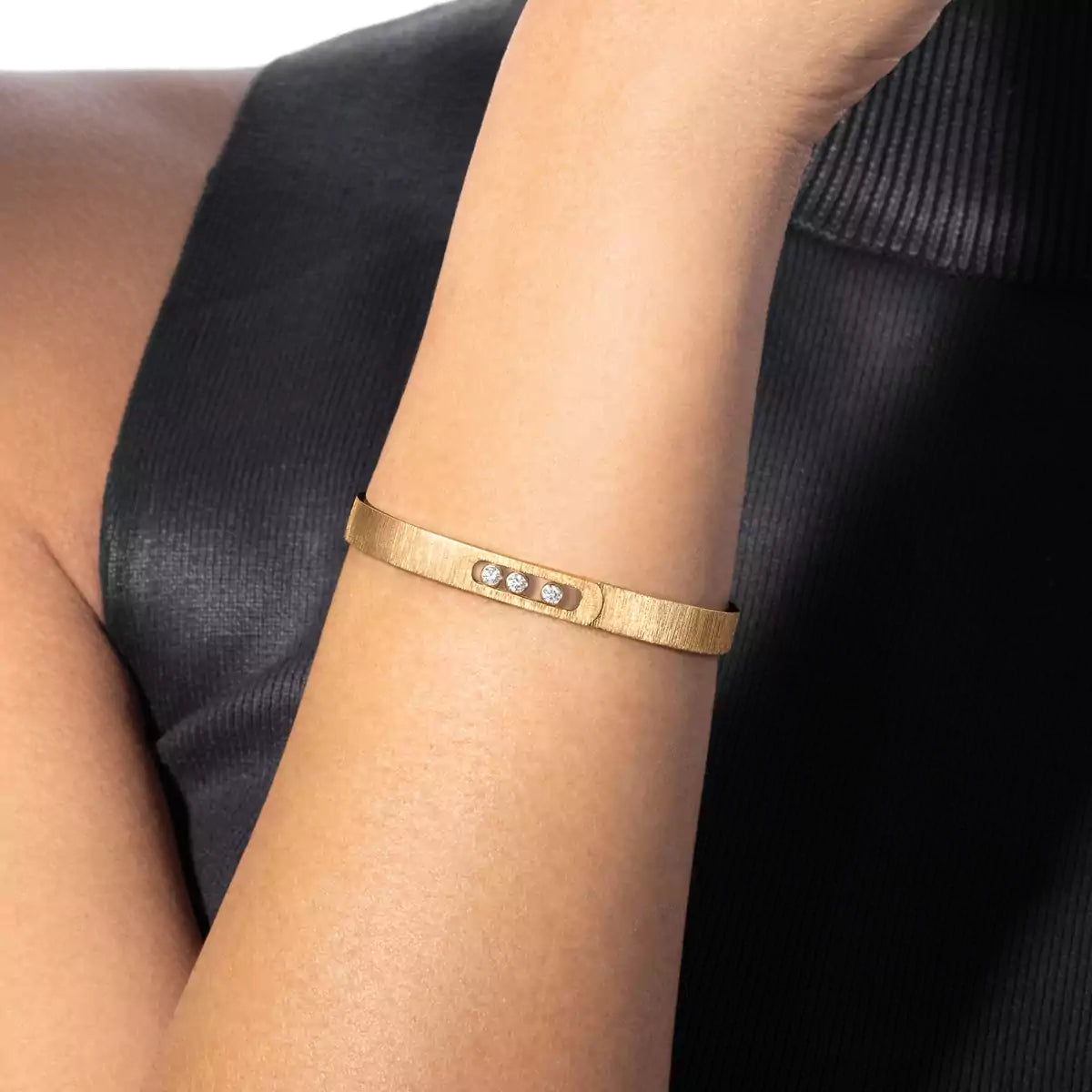 [Noble Aura jewelry]Move Noa Ciselé bangle