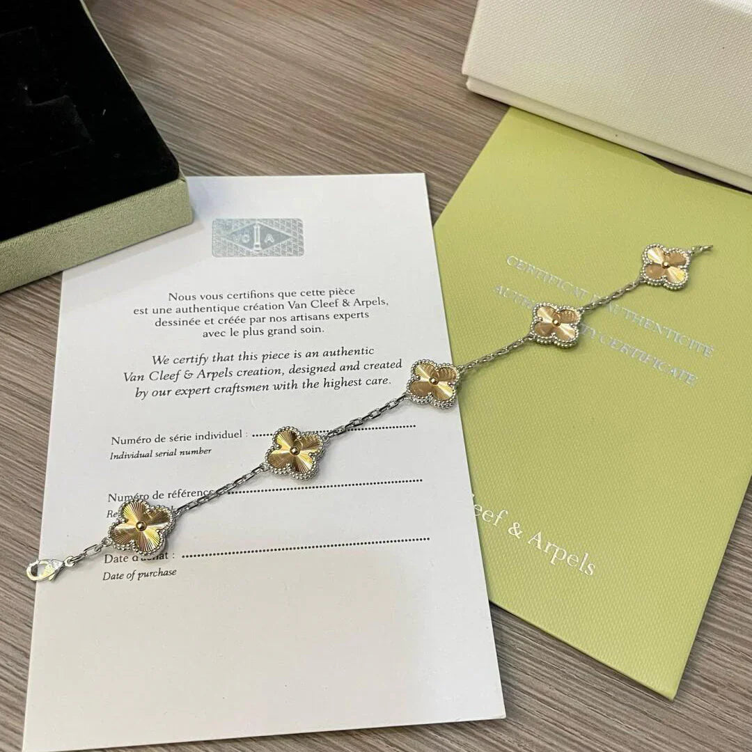 [Noble Aura jewelry] CLOVER 5 MOTIF LASER BRACELET COLLECTION