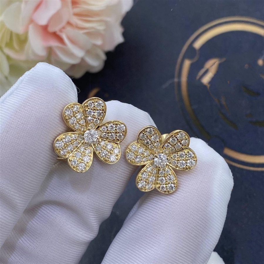 [Noble Aura jewelry]FRIVOLE GOLD FLOWER DIAMOND EARRINGS