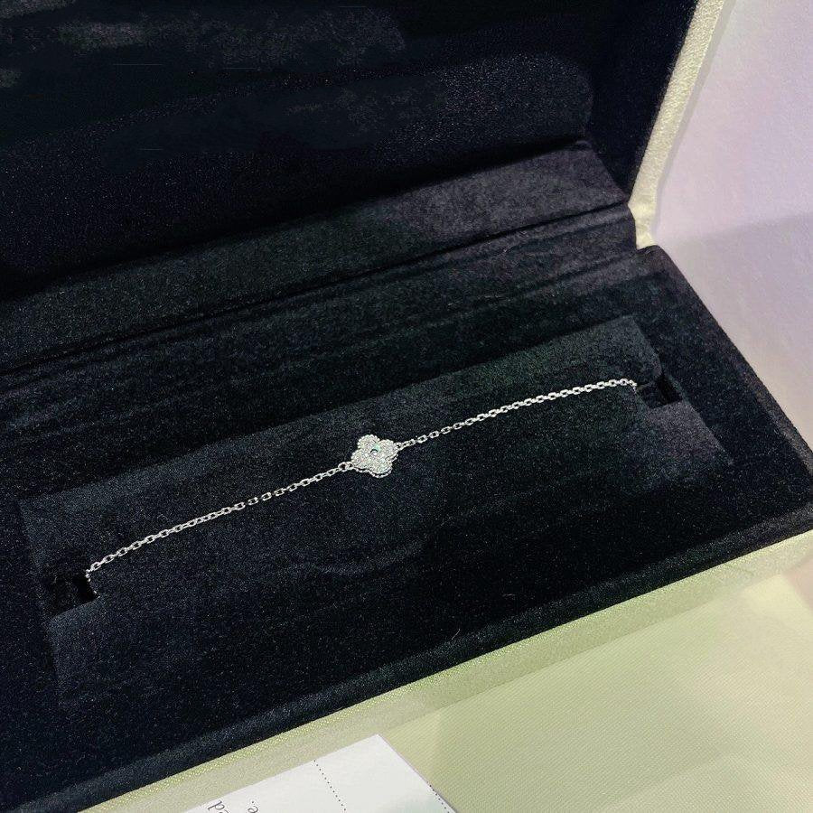 [Noble Aura jewelry]CLOVER  SINGLE FLOWER BRACELET SILVER