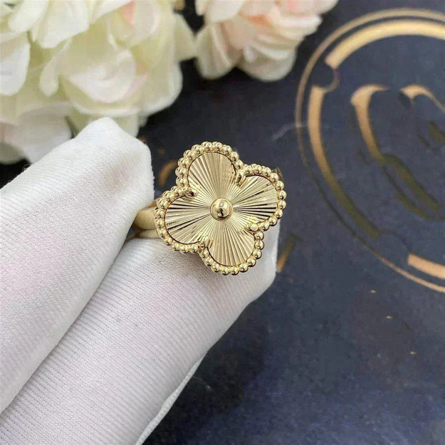 [Noble Aura jewelry]CLOVER GOLD RING