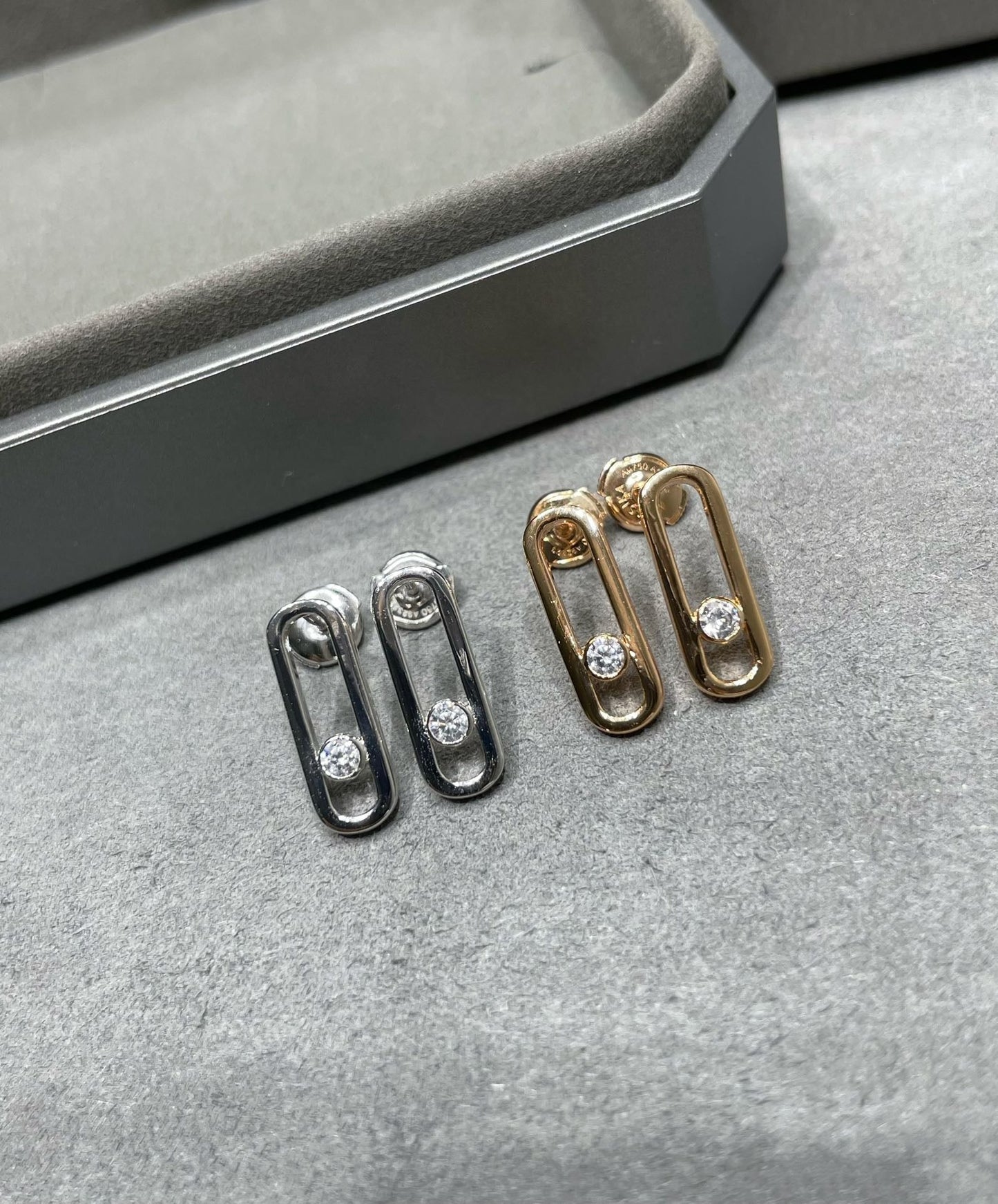 [Noble Aura jewelry]MOVE UNO SMALL 1 DIAMOND EARRINGS