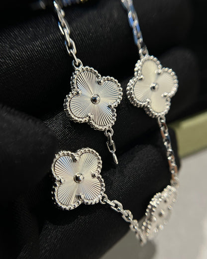 [Noble Aura jewelry]CLOVER SILVER 5 MOTIFS BRACELET